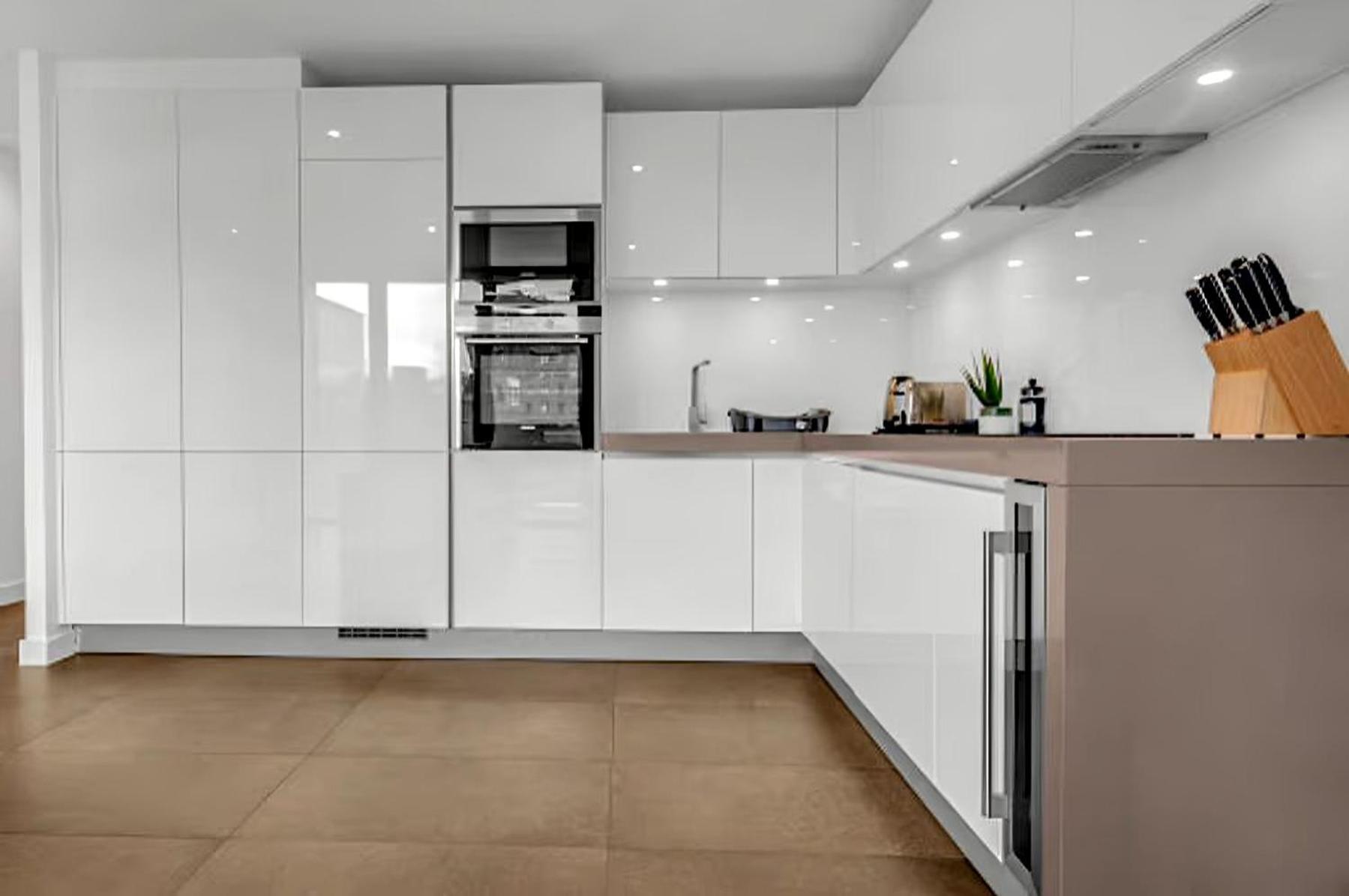 Londwell, Kings Cross & Pentonville Luxury Balcony London