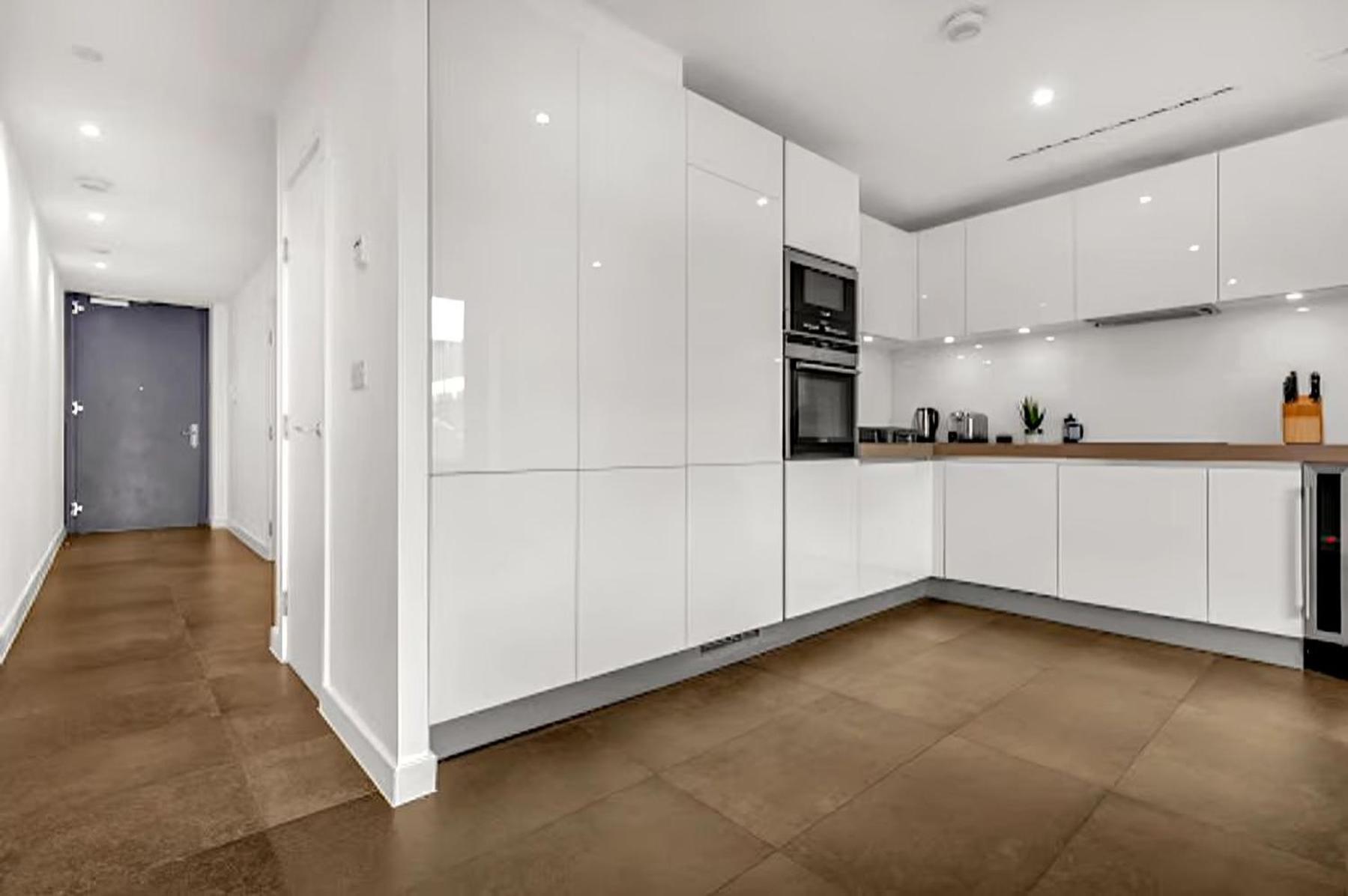 Londwell, Kings Cross & Pentonville Luxury Balcony Apartment
